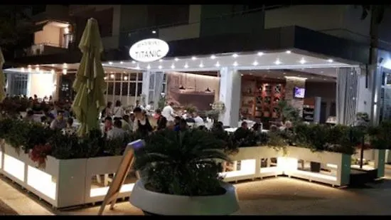Vlorë Deluxe Apartment